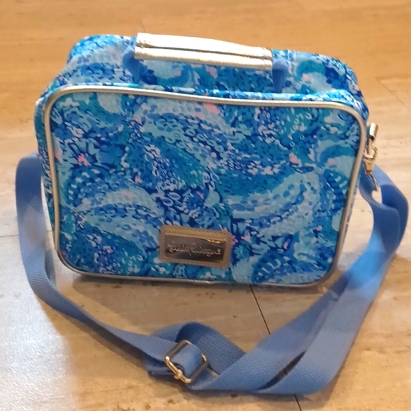 Lilly Pulitzer Handbags - Lilly Pulitzer Insulated Lunch Tote/Crossbody Bag